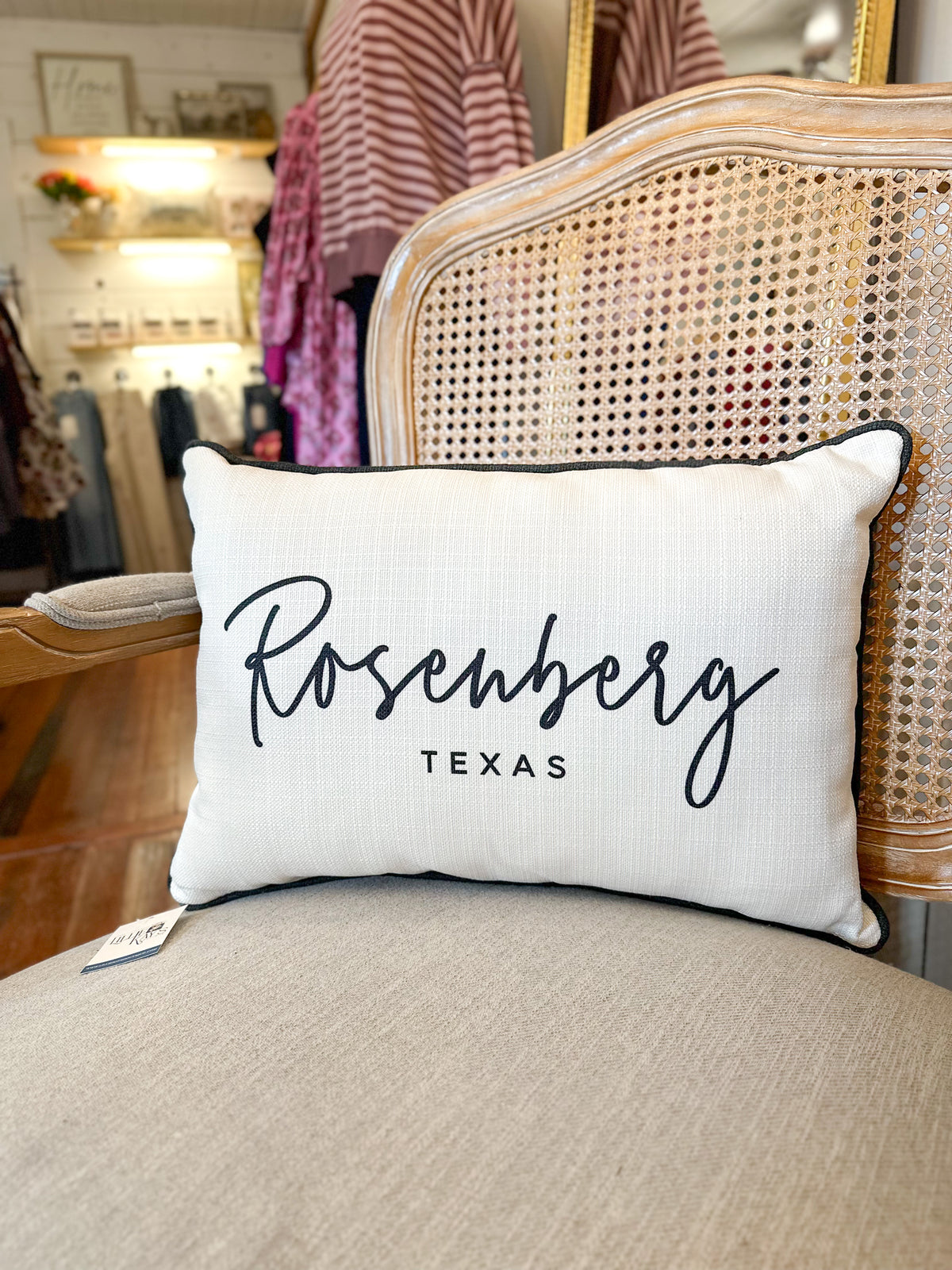 Rosenberg cream & black pillow 
