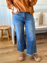 wide leg crop falre jean
