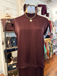 maroon silky soft sleeveless top 
