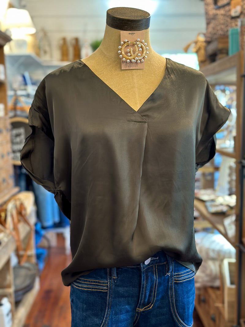 dear john relaxed fit top in forest green