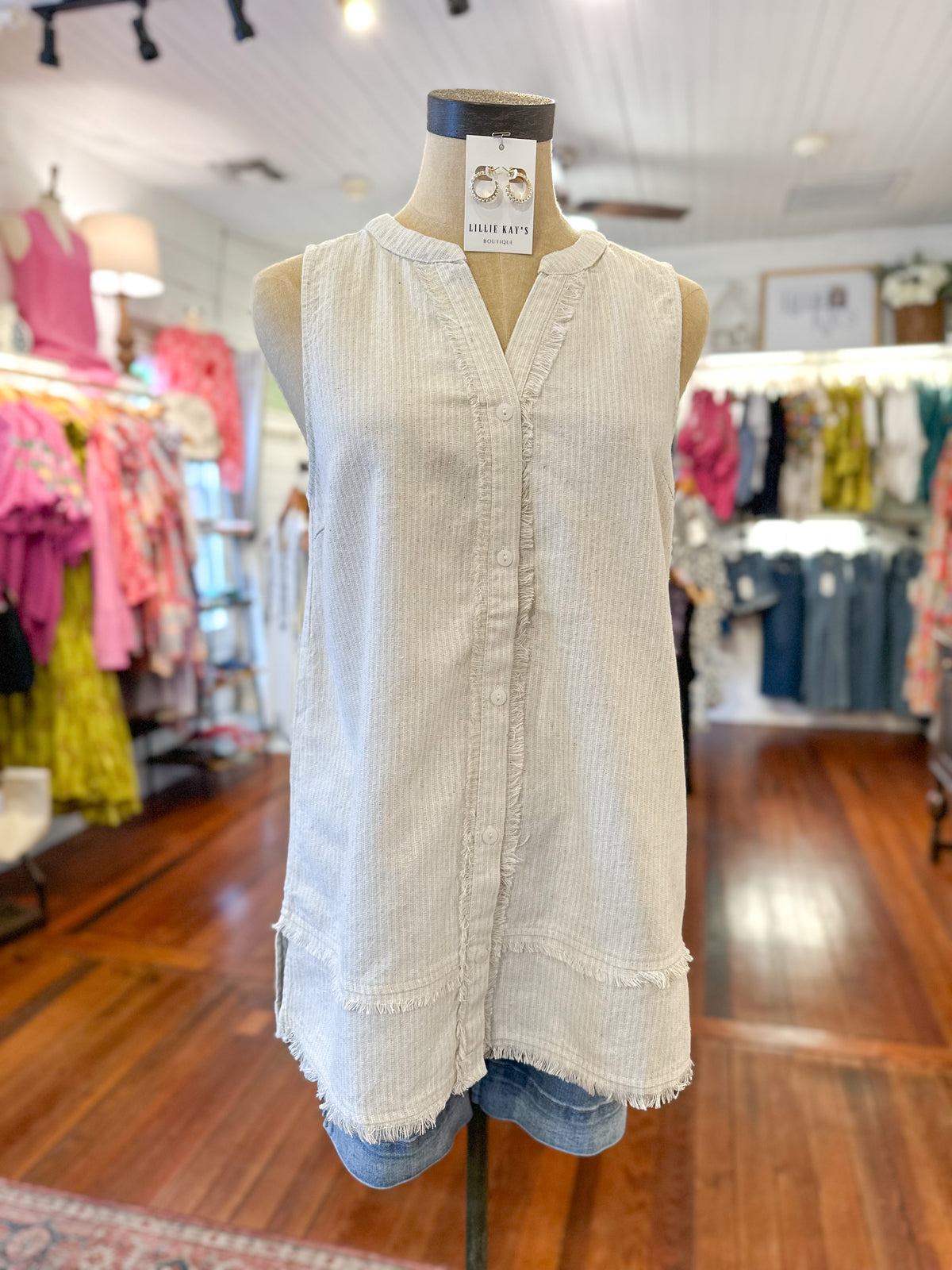 natural color button down sleeveless shirt 100% cotton 