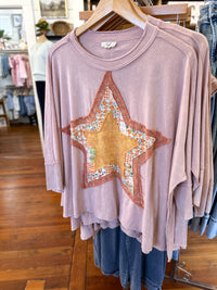mauve star applique top