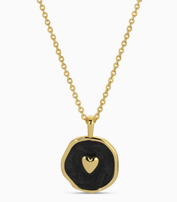 tiny heart black necklace 