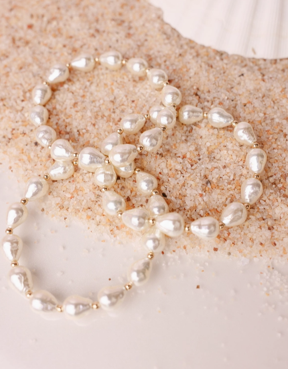 beaded blondes Saylor pearl bracelet 
