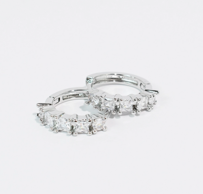 silver huggie style earring 