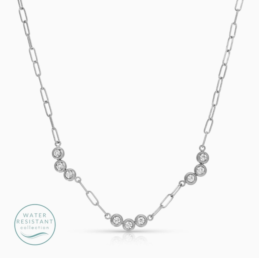 cluster of 3 stones on paperclip style necklace 