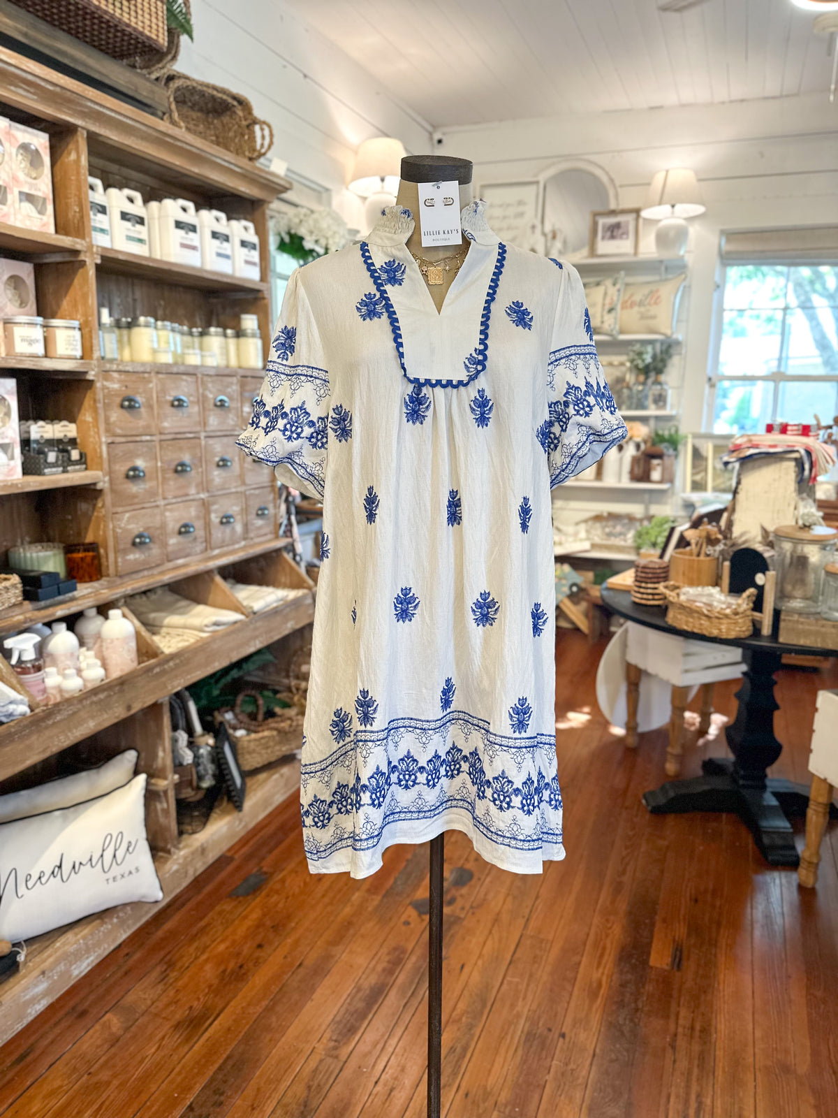 blue and white embroidered dress umgee