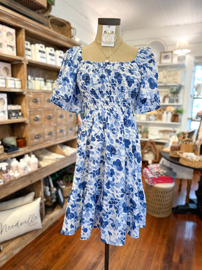 blue and white floral short dress with puff sleeves 