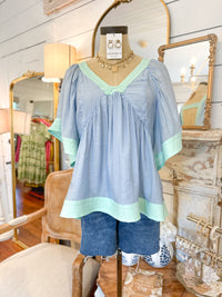 fate clothing 2 tone flowy top