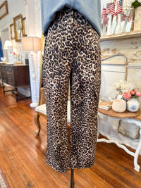 brown and black cargo pants 