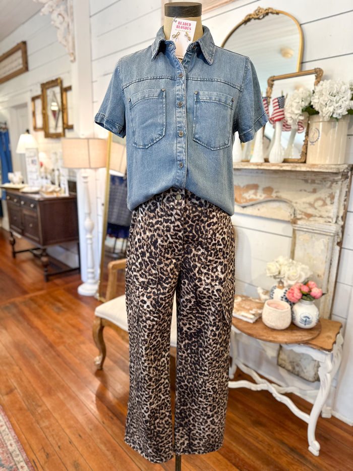 brown and black cargo style pants 