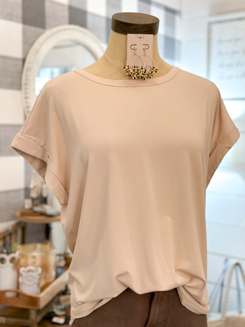 scoop neck rolled sleeves curved hem basic top in beige 