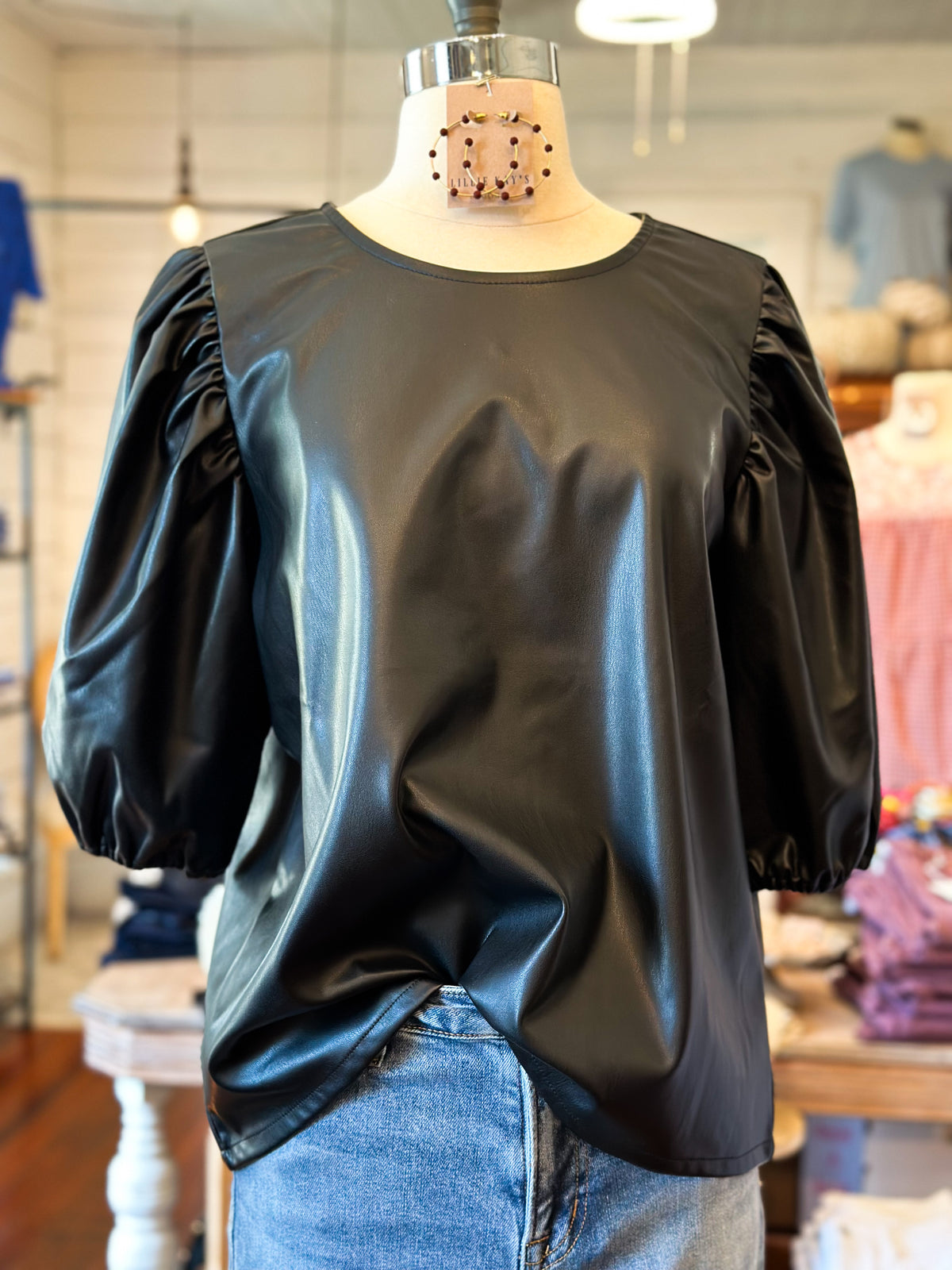faux leather short sleeve puff sleeve top