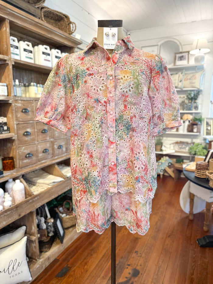 watercolor print matching eyelet lace set from umgee button down front on top 