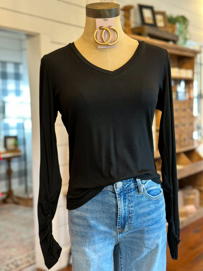 black Sophie top anther love