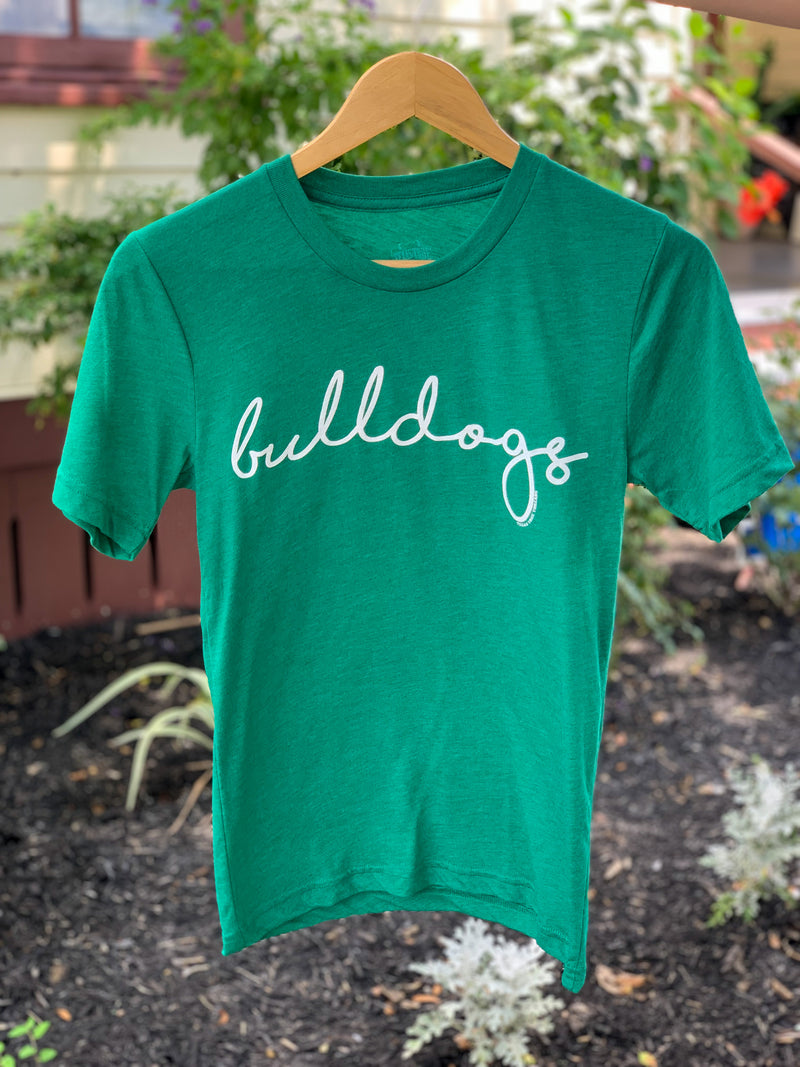 kelly green crew neck tee that says bulldogs for boling