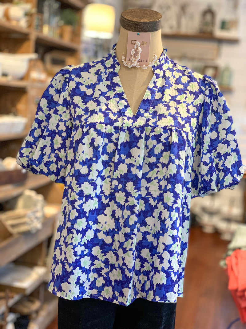 blue with white flower puff sleeve top