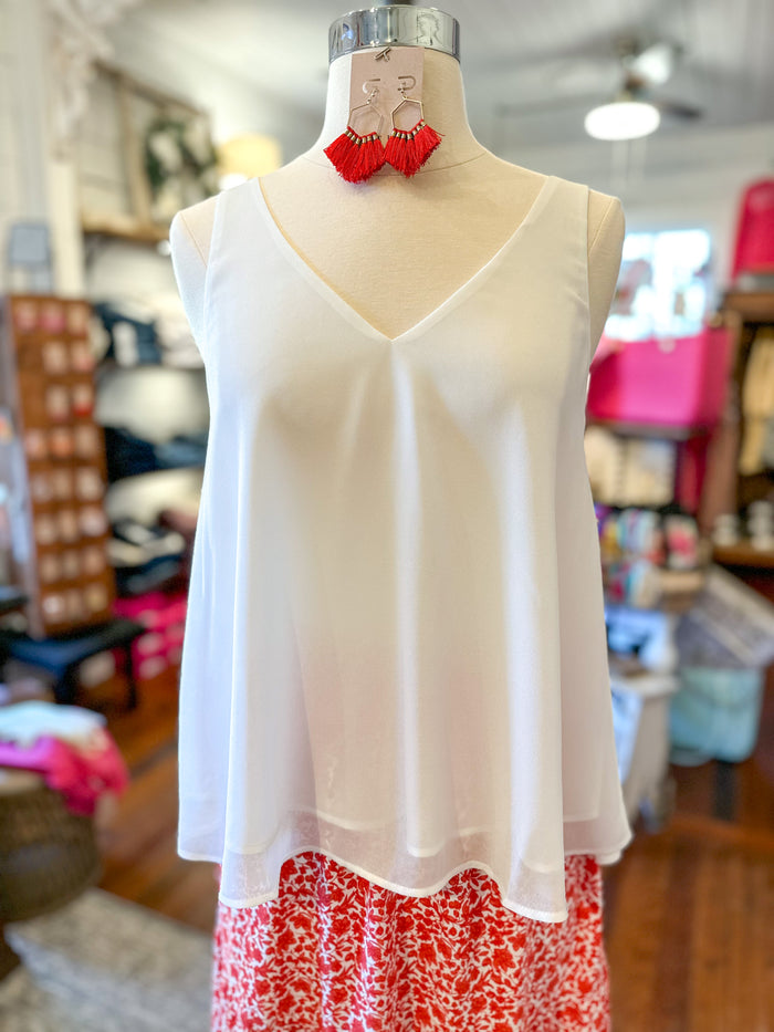white layering top 